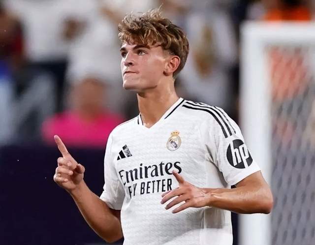 凭借稳健的 凭借稳健的