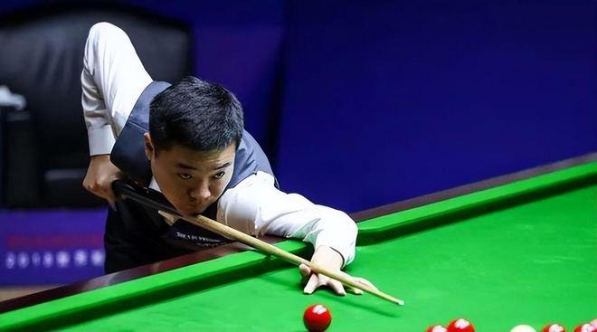 草坪维护技 草坪维护技