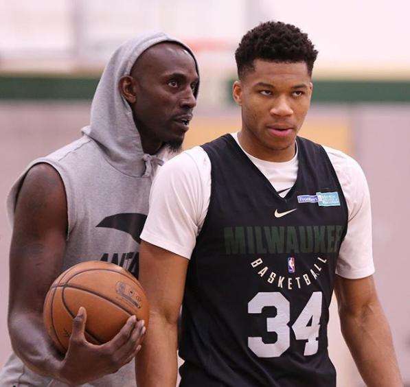 当晚风再次 当晚风再次