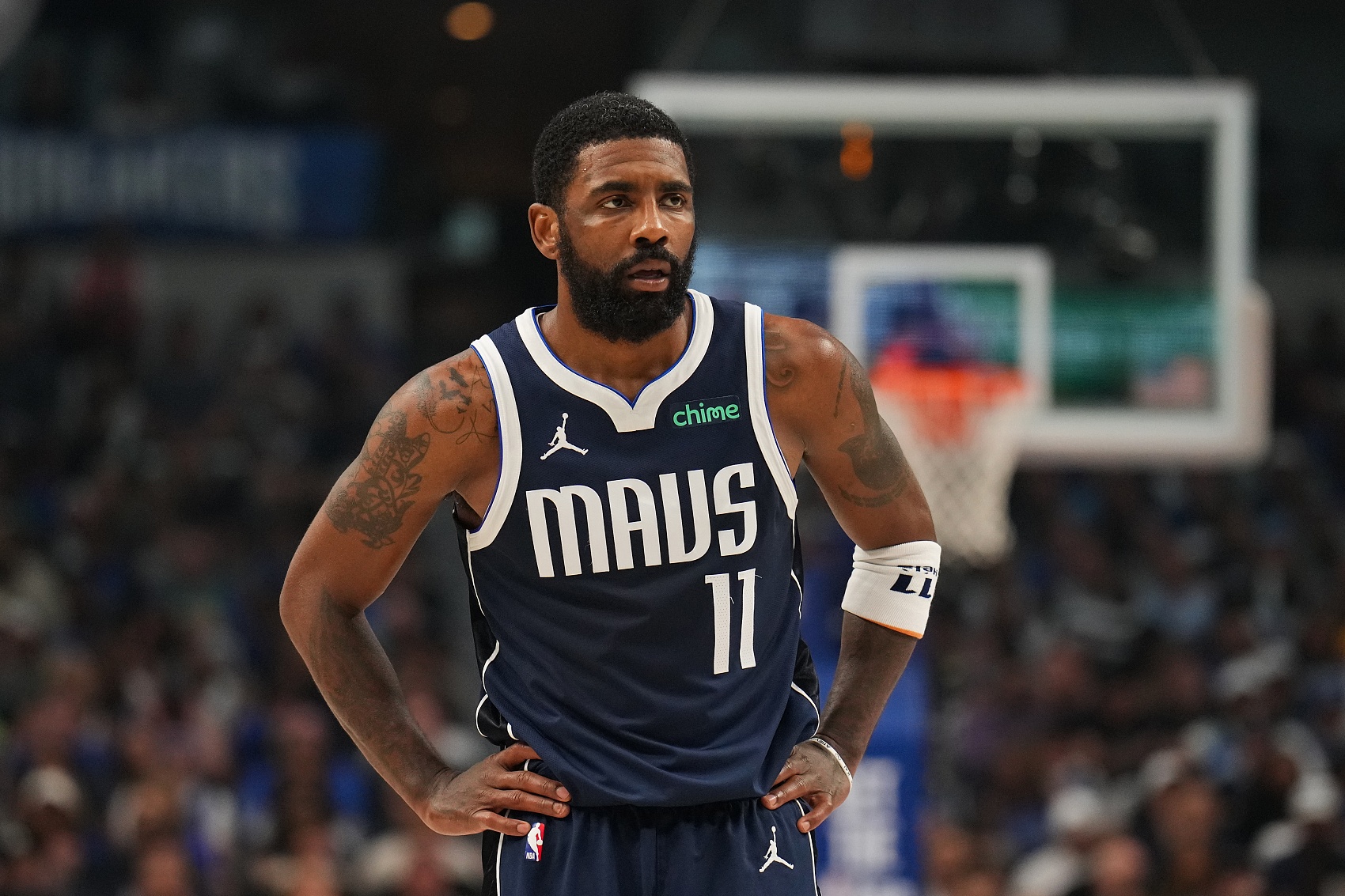 上此起彼伏 上此起彼伏